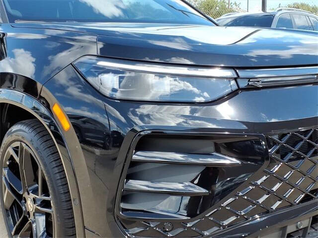 2025 Volkswagen Tiguan SE R-Line Black