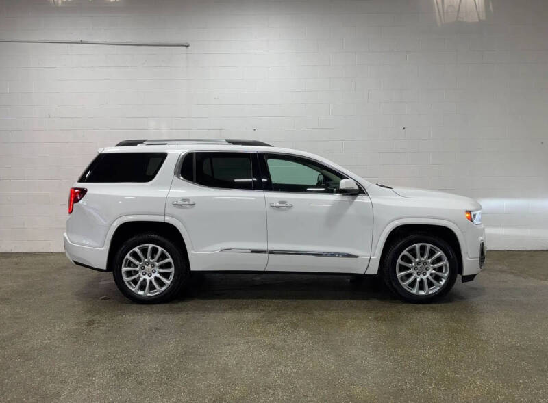 2020 GMC Acadia Denali