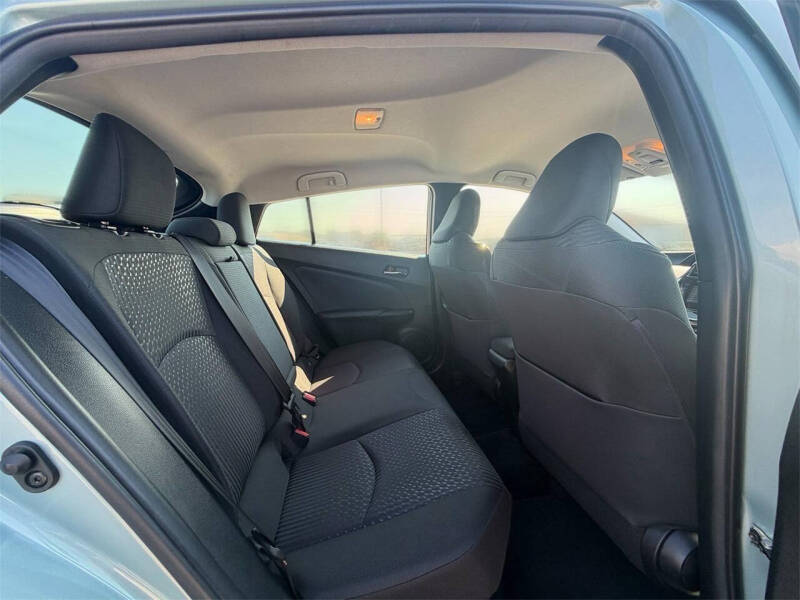 2016 Toyota Prius Two