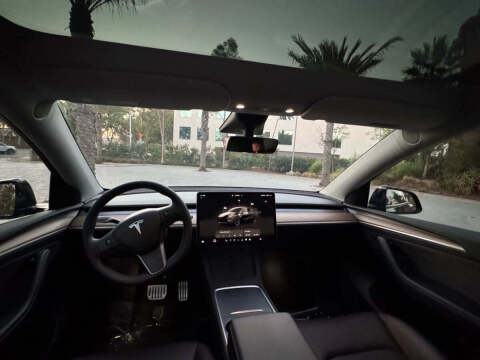 2024 Tesla Model Y Performance