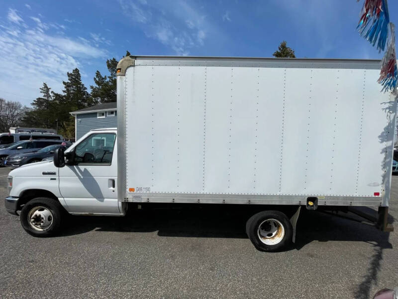 2014 Ford E-Series