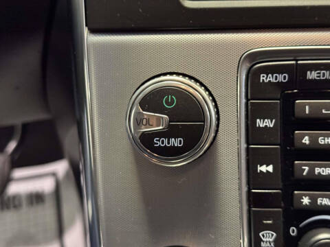 2018 Volvo V60 Cross Country T5 Premier