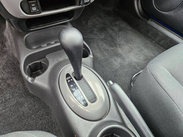 2005 Dodge Neon SXT