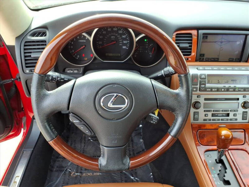 2005 Lexus SC 430