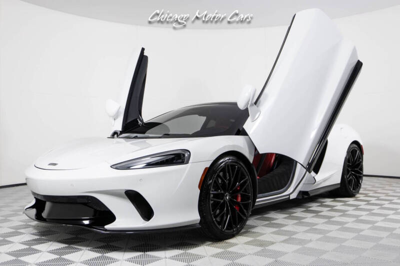 2023 McLaren GT