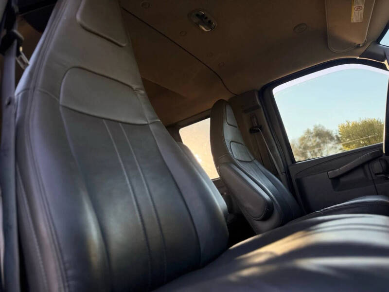 2016 Chevrolet Express LS 3500