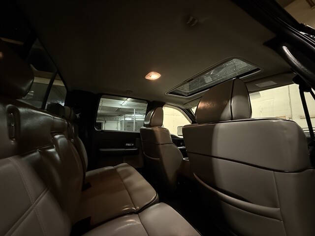 2008 Lincoln Mark LT