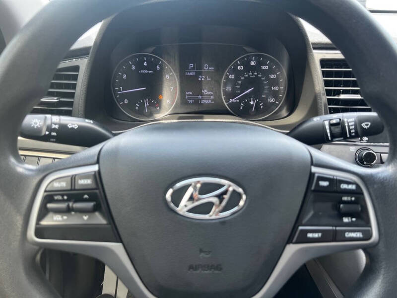 2017 Hyundai Elantra