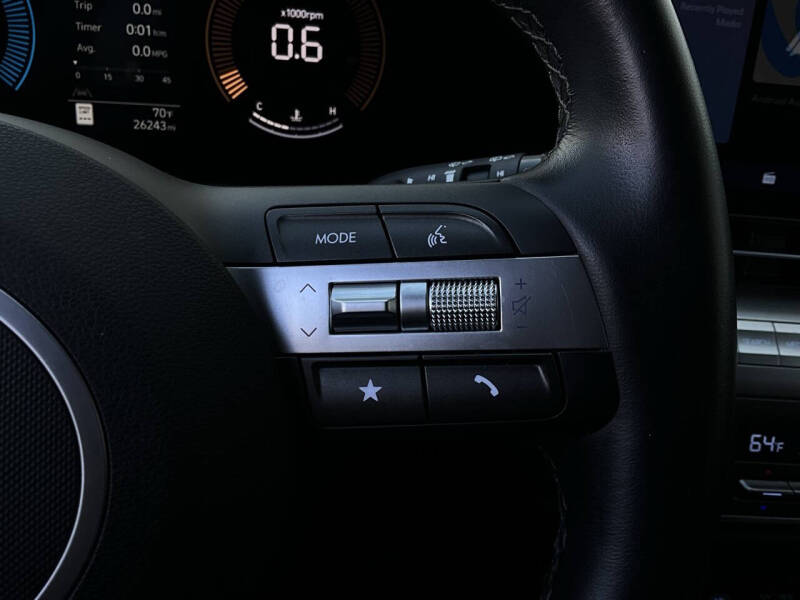 2025 Hyundai Kona SEL