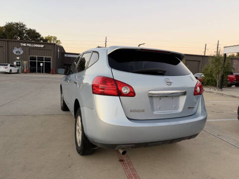 2013 Nissan Rogue SV