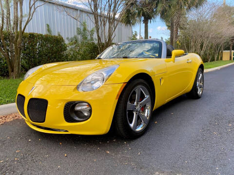 2007 Pontiac Solstice for sale at DENMARK AUTO BROKERS in Riviera Beach FL