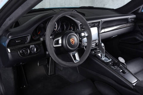 2017 Porsche 911 Turbo S