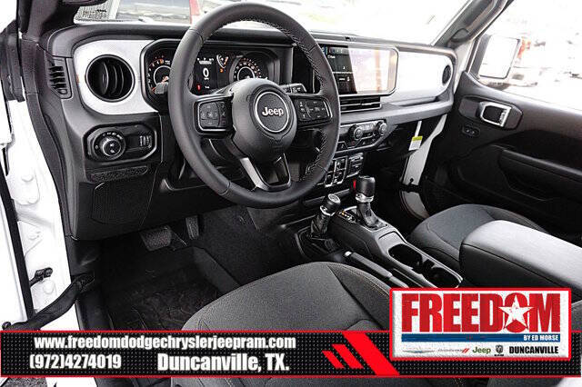 2025 Jeep Gladiator Sport S