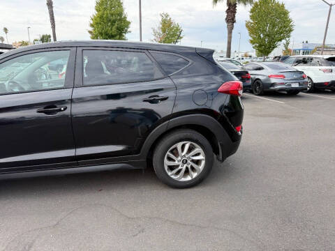 2017 Hyundai Tucson SE