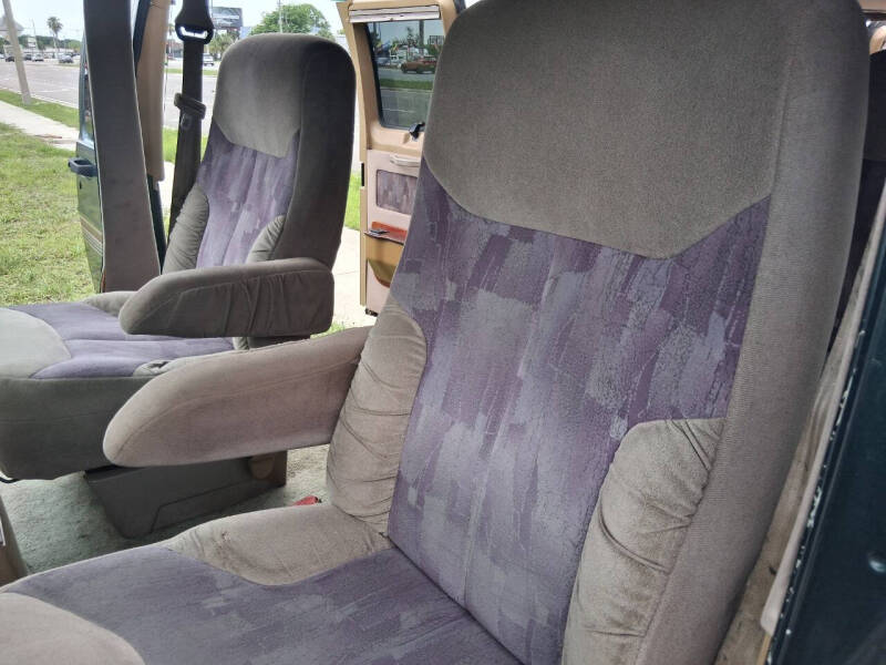 1997 Dodge Ram Van 2500