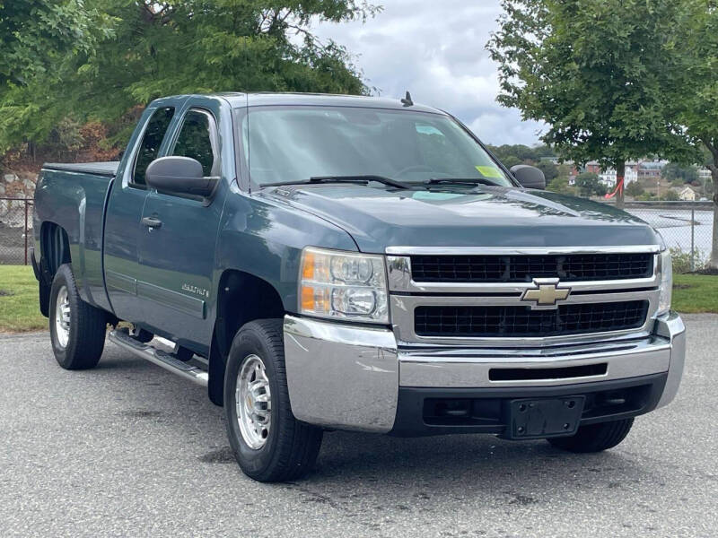 2009 Chevrolet Silverado 2500HD for sale at Marshall Motors North in Beverly MA