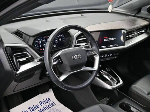 2024 Audi Q4 e-tron quattro Premium 50