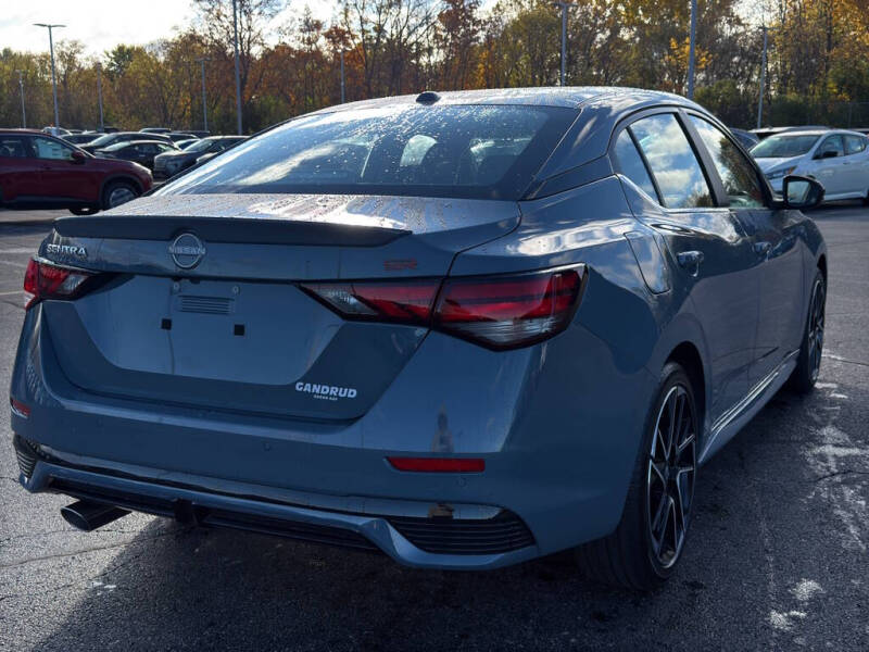 2025 Nissan Sentra SR