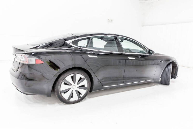 2020 Tesla Model S Long Range