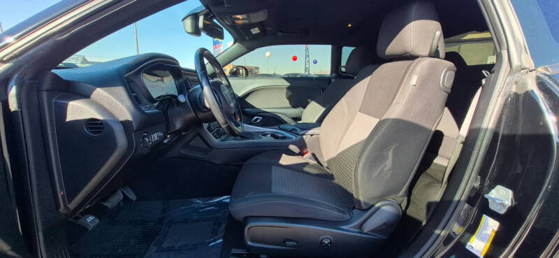 2020 Dodge Challenger SXT