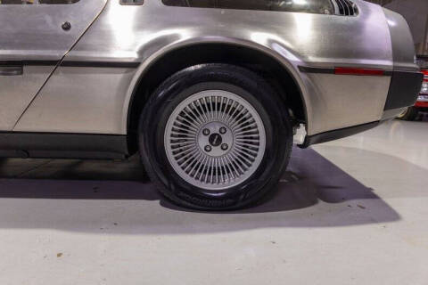 1981 DeLorean DMC-12