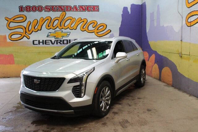 Used 2020 Cadillac XT4 Luxury with VIN 1GYFZDR48LF011370 for sale in Grand Ledge, MI