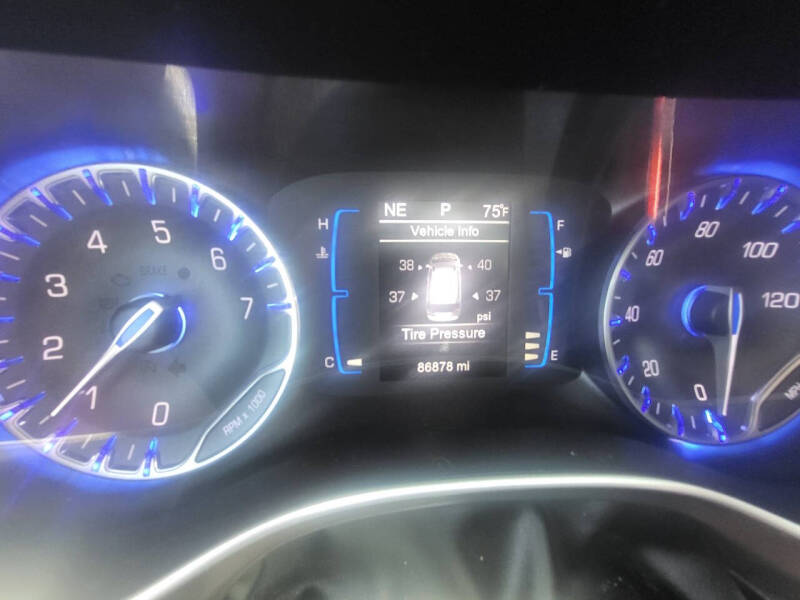 2017 Chrysler Pacifica Touring