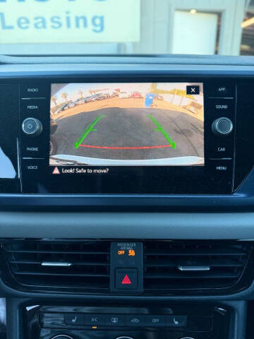 2023 Volkswagen Taos SE 4Motion