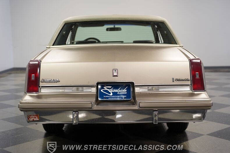 1984 Oldsmobile Cutlass Supreme Brougham