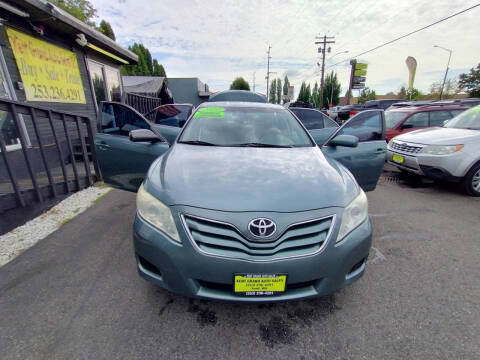 2010 Toyota Camry LE