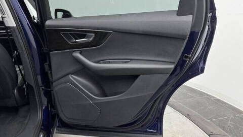 2022 Audi Q7 quattro Premium 45 TFSI