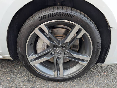 2017 Audi A4 2.0T quattro Premium Plus