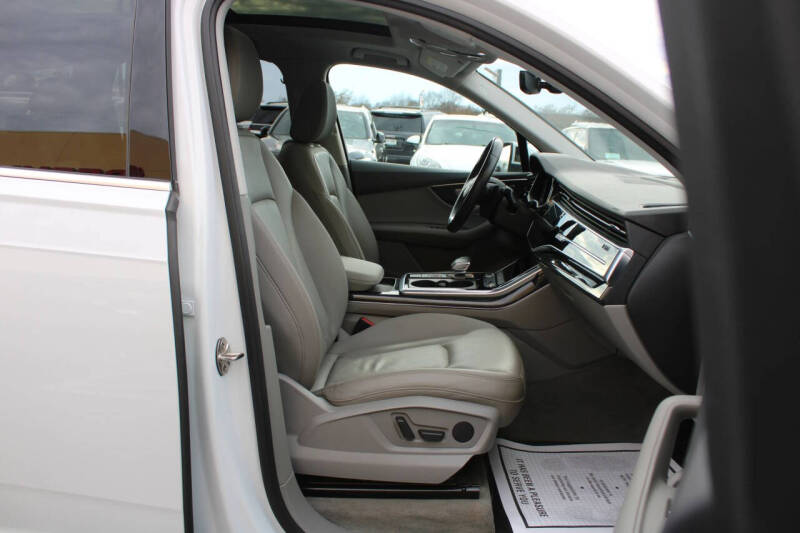 2021 Audi Q7 quattro Premium 55 TFSI