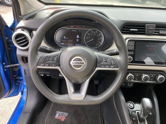 2021 Nissan Versa SV