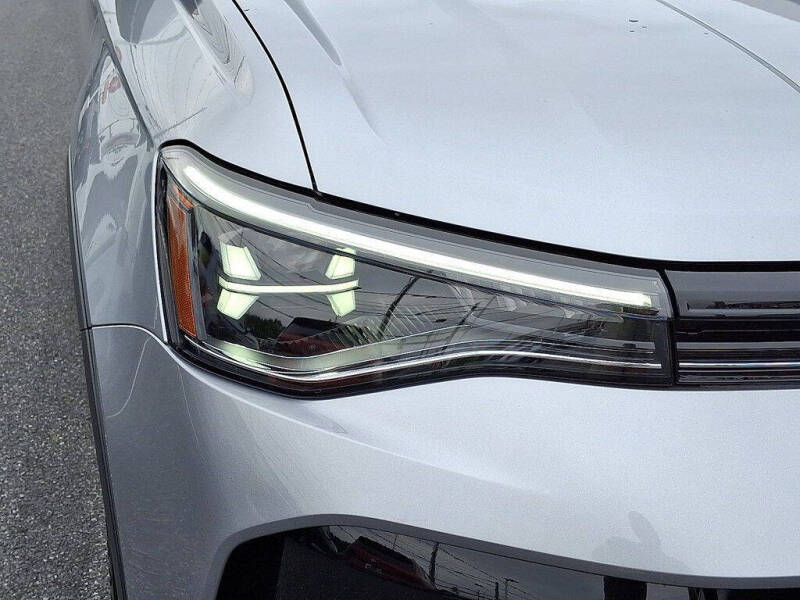 2025 Volkswagen Taos SE 4Motion