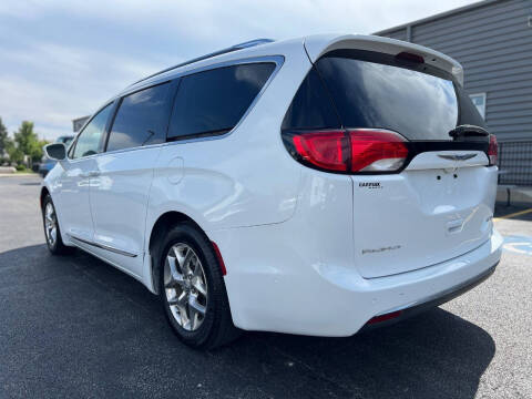 2018 Chrysler Pacifica Limited