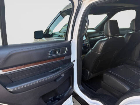 2018 Ford Explorer Platinum