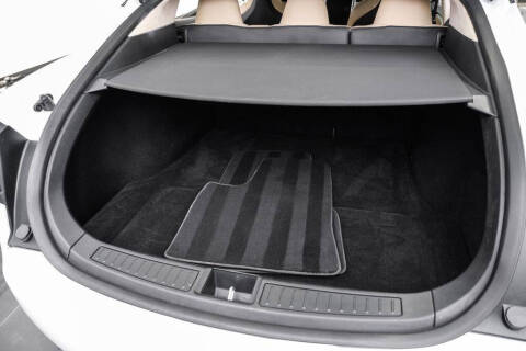 2017 Tesla Model S 90D