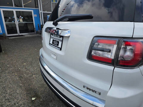 2016 GMC Acadia SLE-2