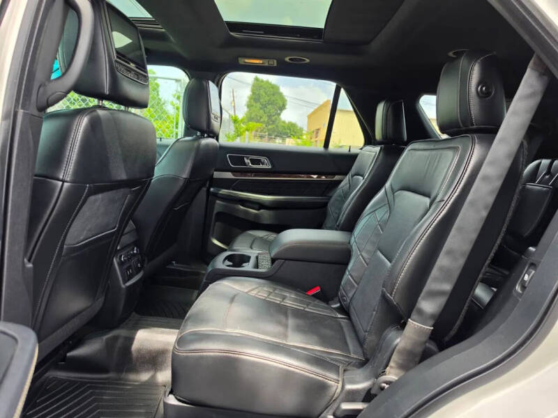 2016 Ford Explorer Platinum