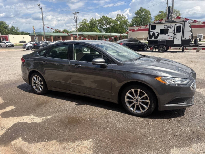 2017 Ford Fusion SE