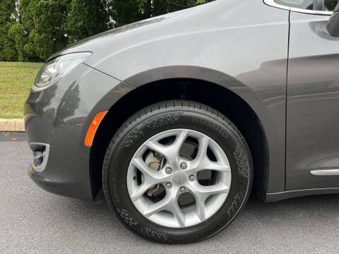 2017 Chrysler Pacifica