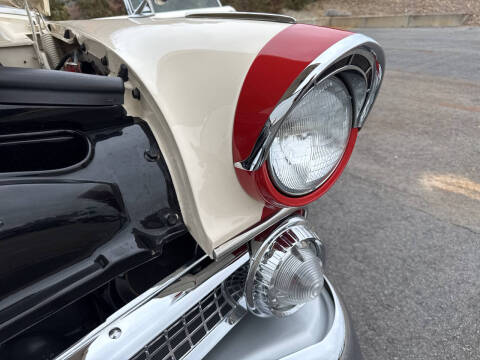 1955 Ford Crown Victoria