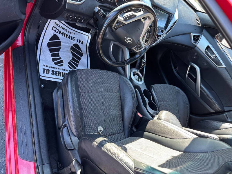 2016 Hyundai Veloster