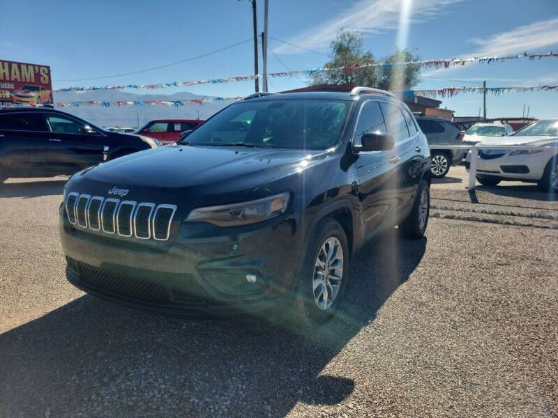 2019 Jeep Cherokee for sale at Bickham Used Cars in Alamogordo NM