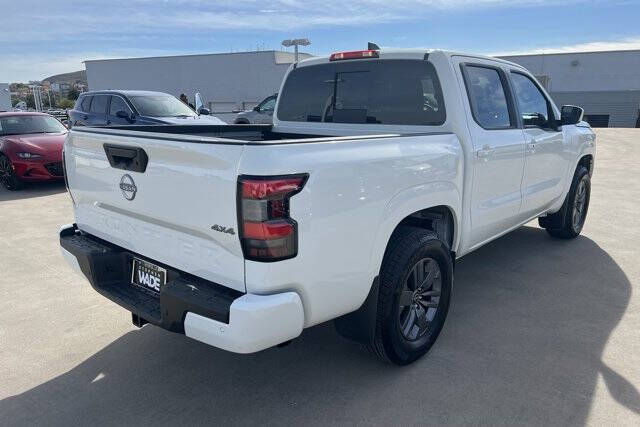 2025 Nissan Frontier SV