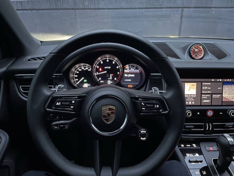 2026 Porsche Macan GTS