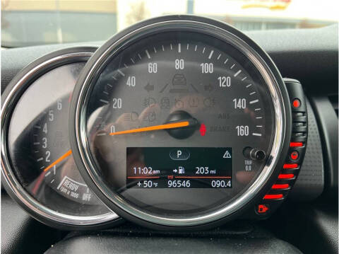 2015 MINI Hardtop 4 Door Cooper