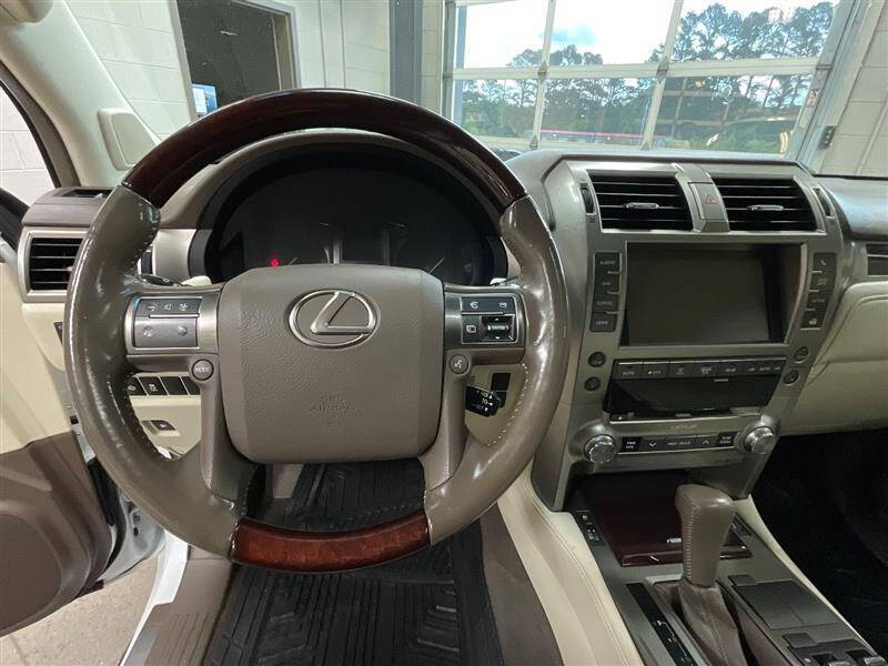 2017 Lexus GX 460