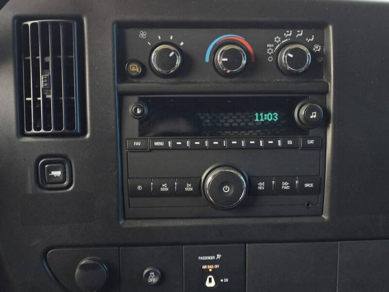 2023 GMC Savana 2500